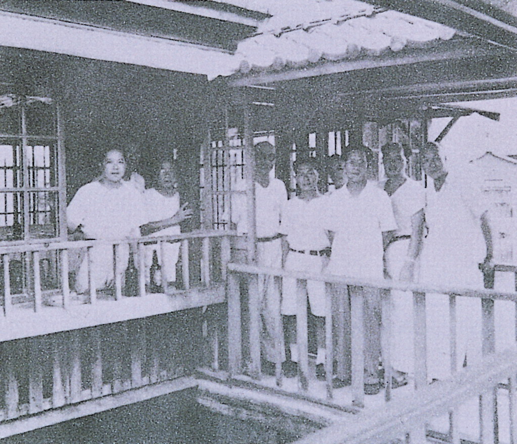 P4-50.jpg